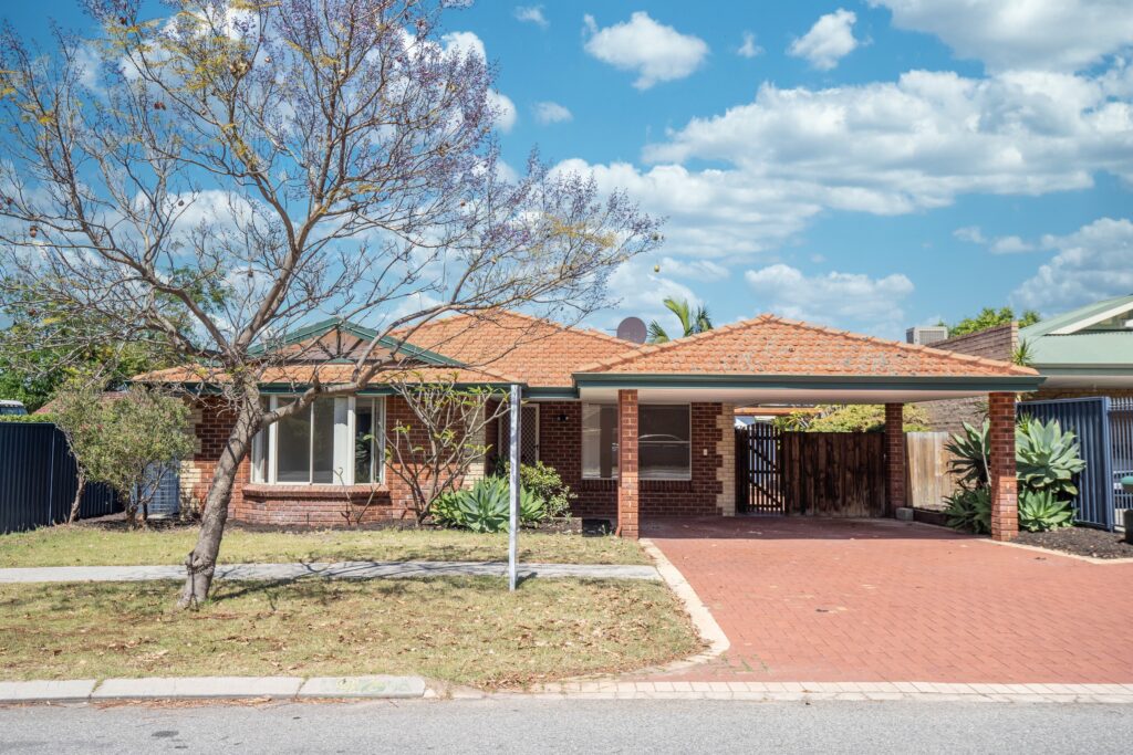 MAX07928 96 Gladstone Road, Rivervale WA 5