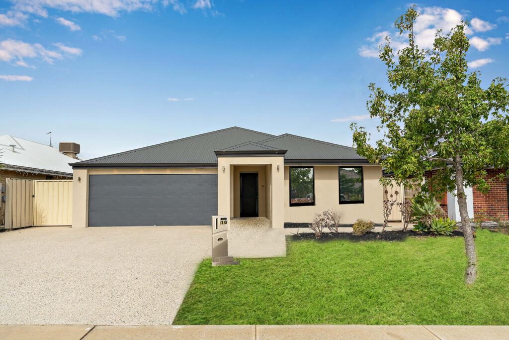 DSC00664 final 1 10 Celestine Avenue WELLARD WA 3