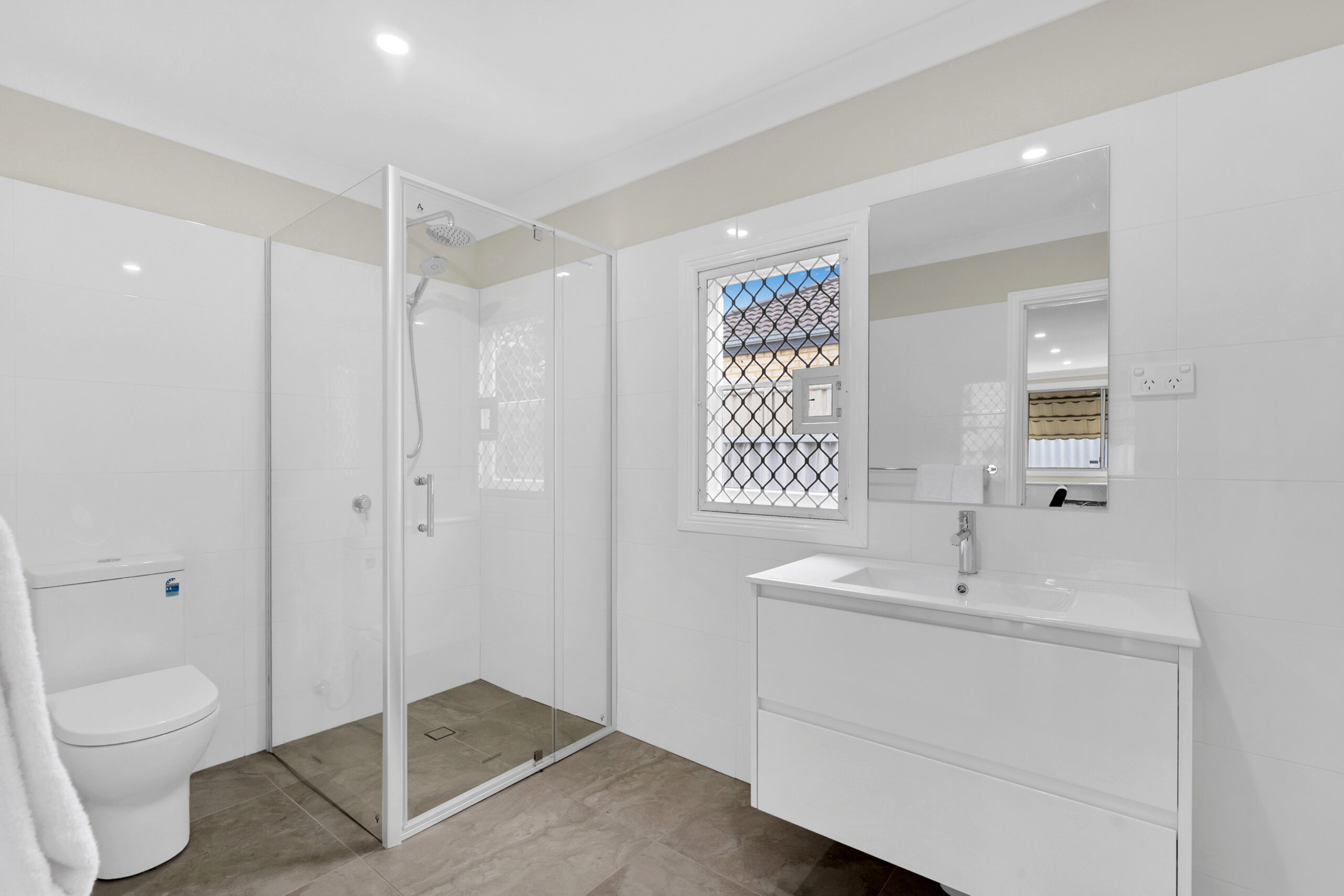 Local property manager in Midland