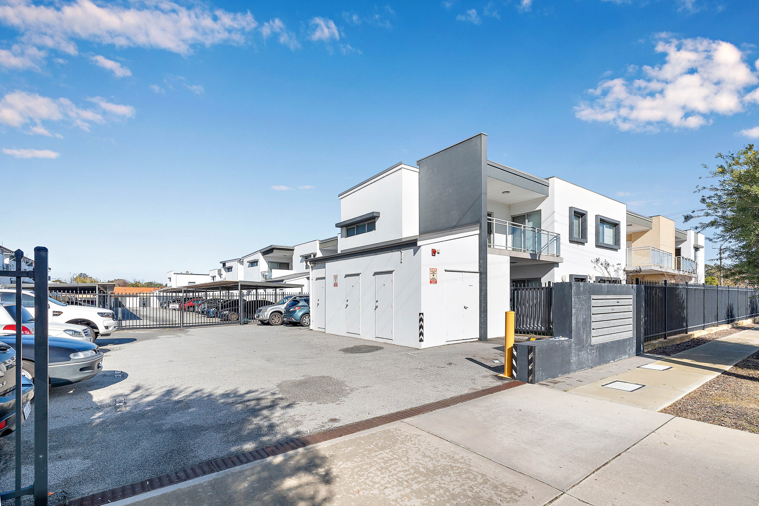 Apartments for Sale in Midland
