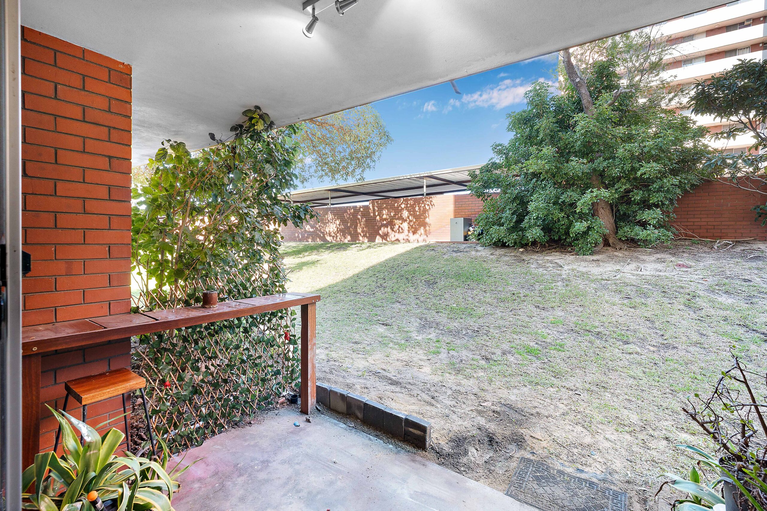 Ground Floor Apartment in Burswood