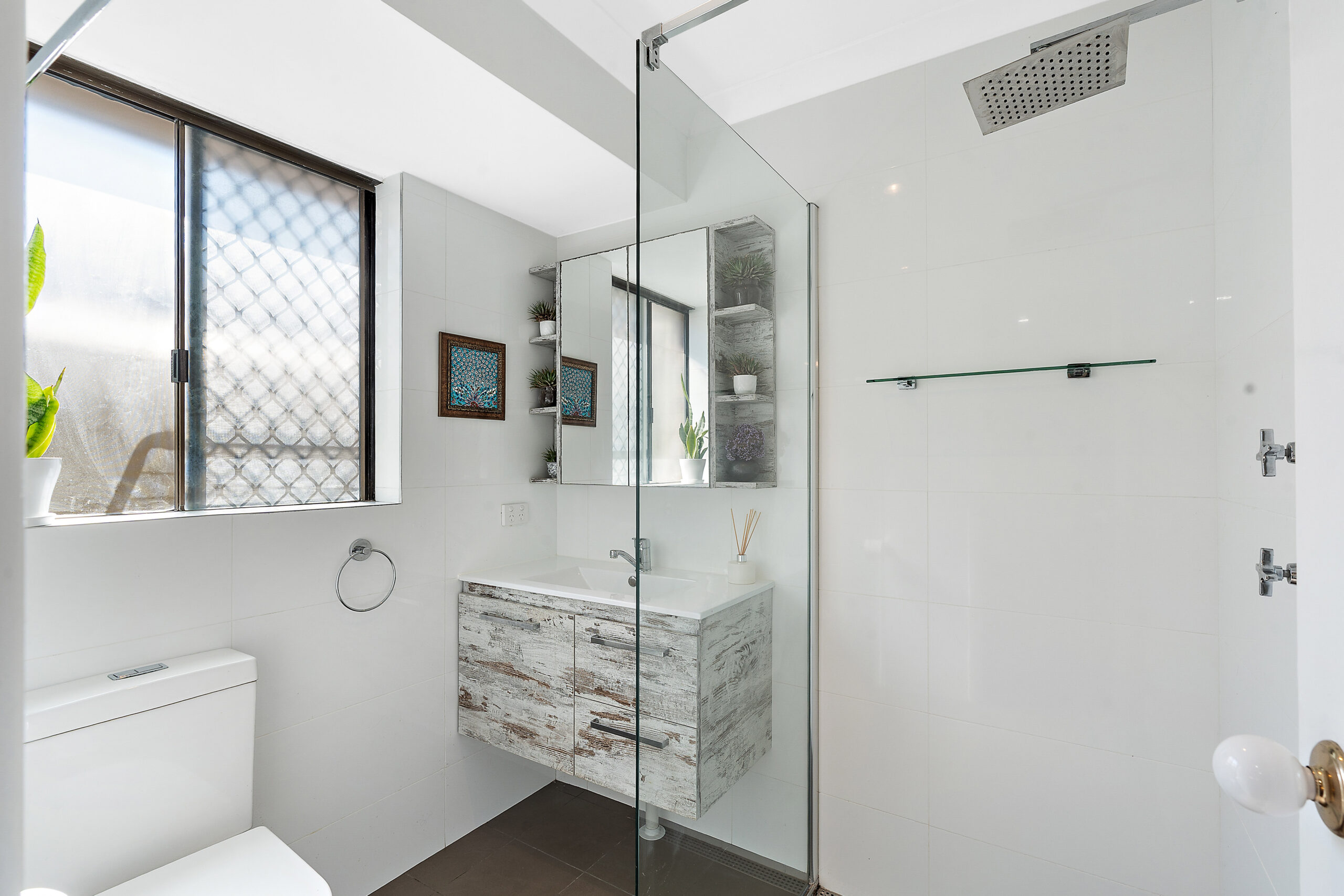 Home for Sale in Duncraig