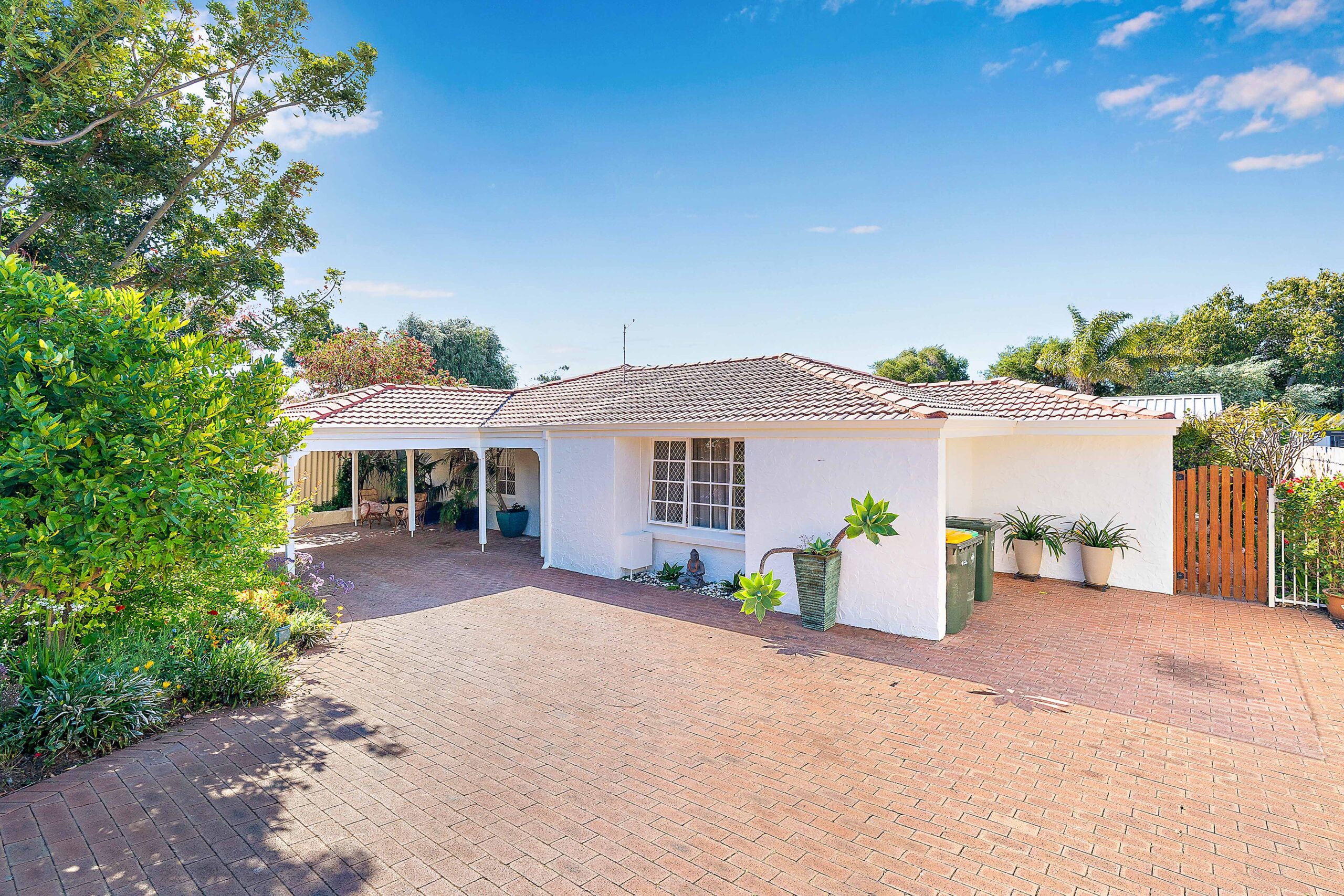 Home for Sale in Duncraig