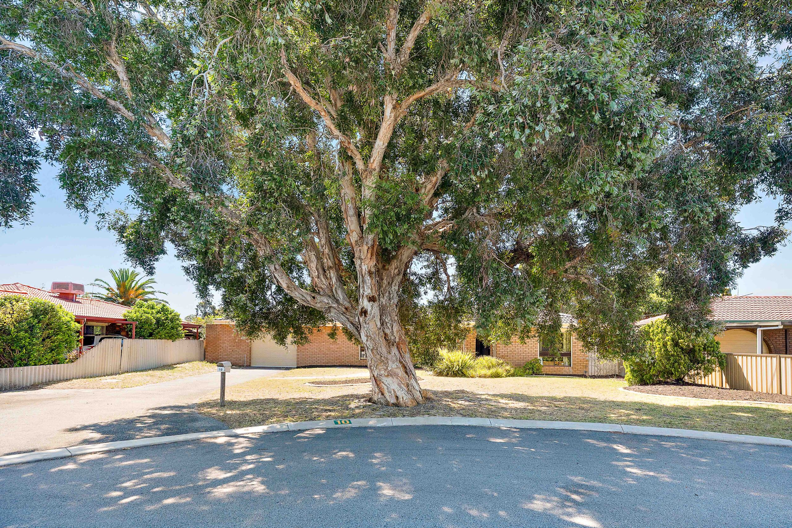 Home for Sale in Kelmscott