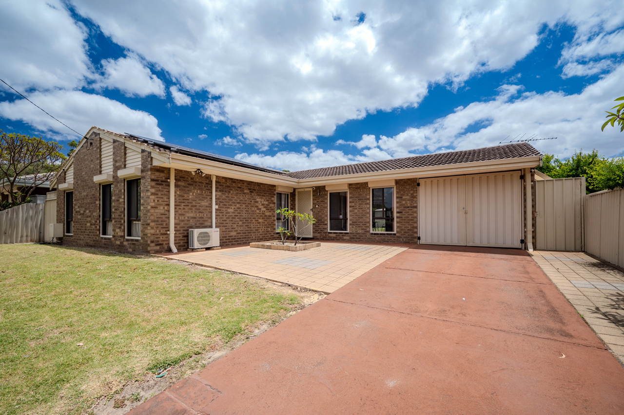 House for Sale Kelmscott