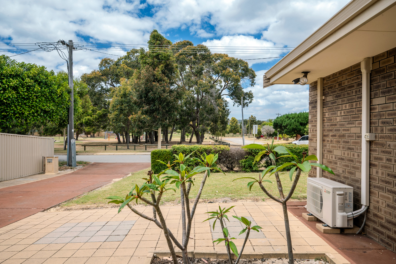 House for Sale Kelmscott