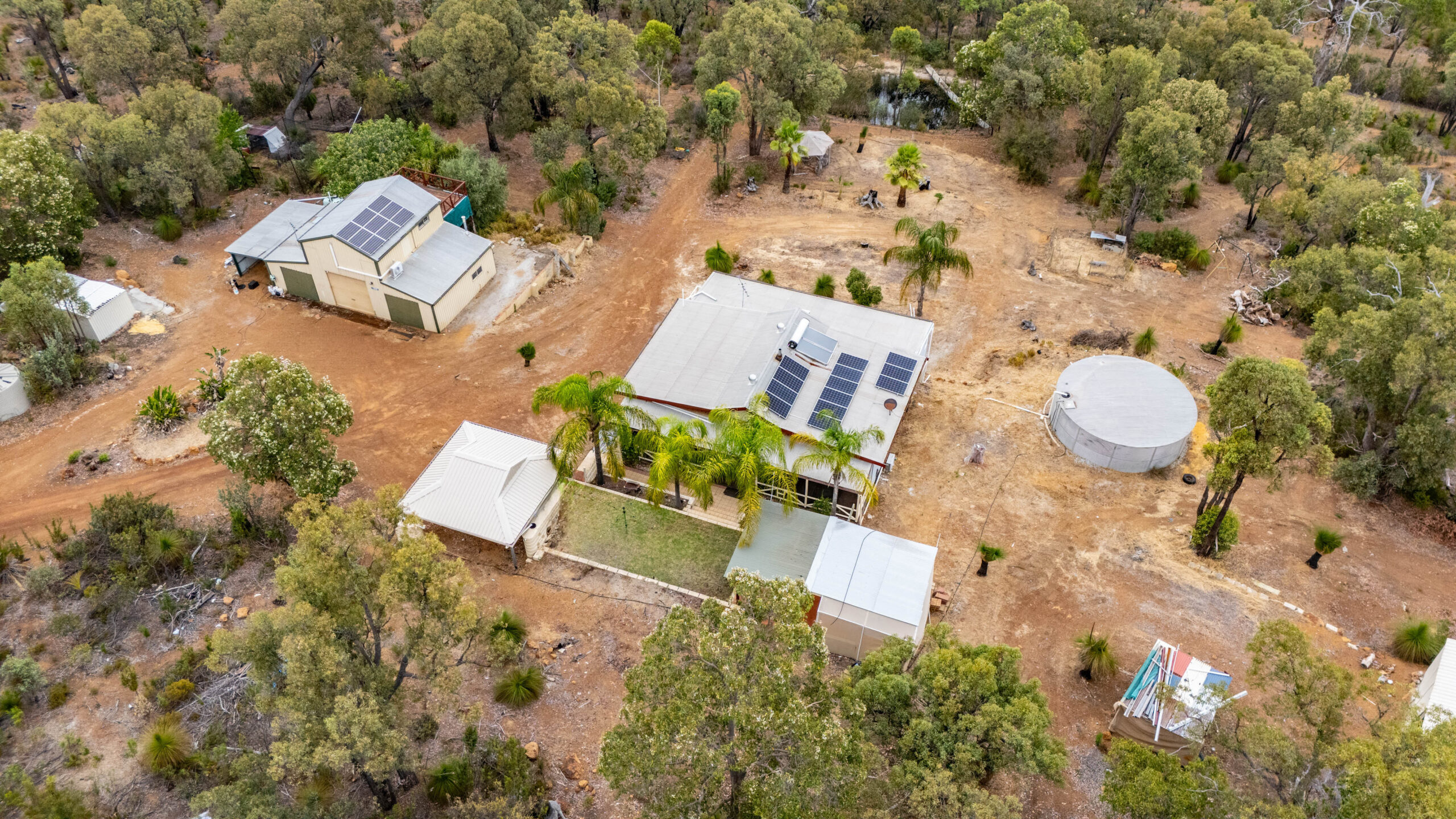 Acreage with Large Workshop Perth