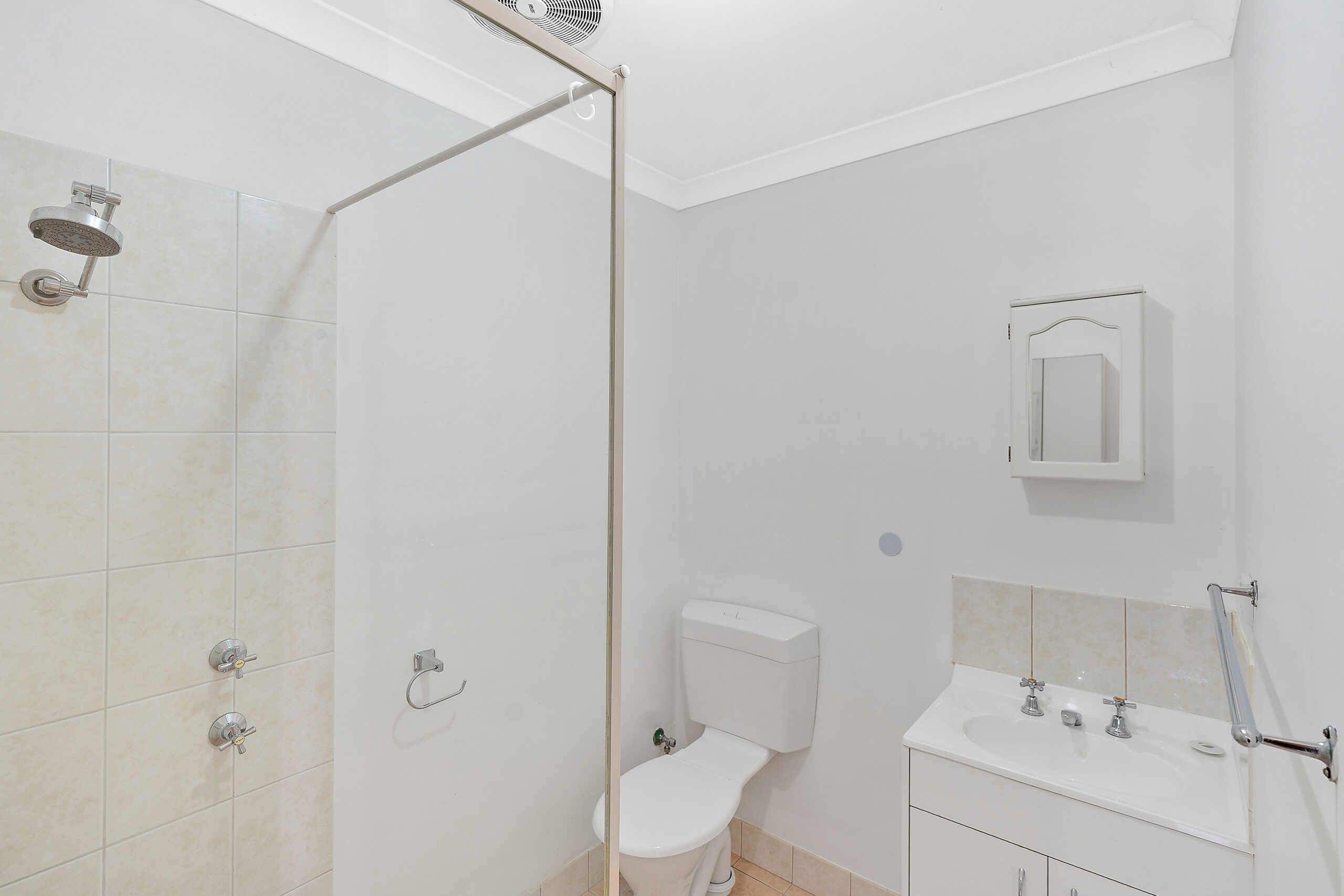 Home for Rent in Cannington