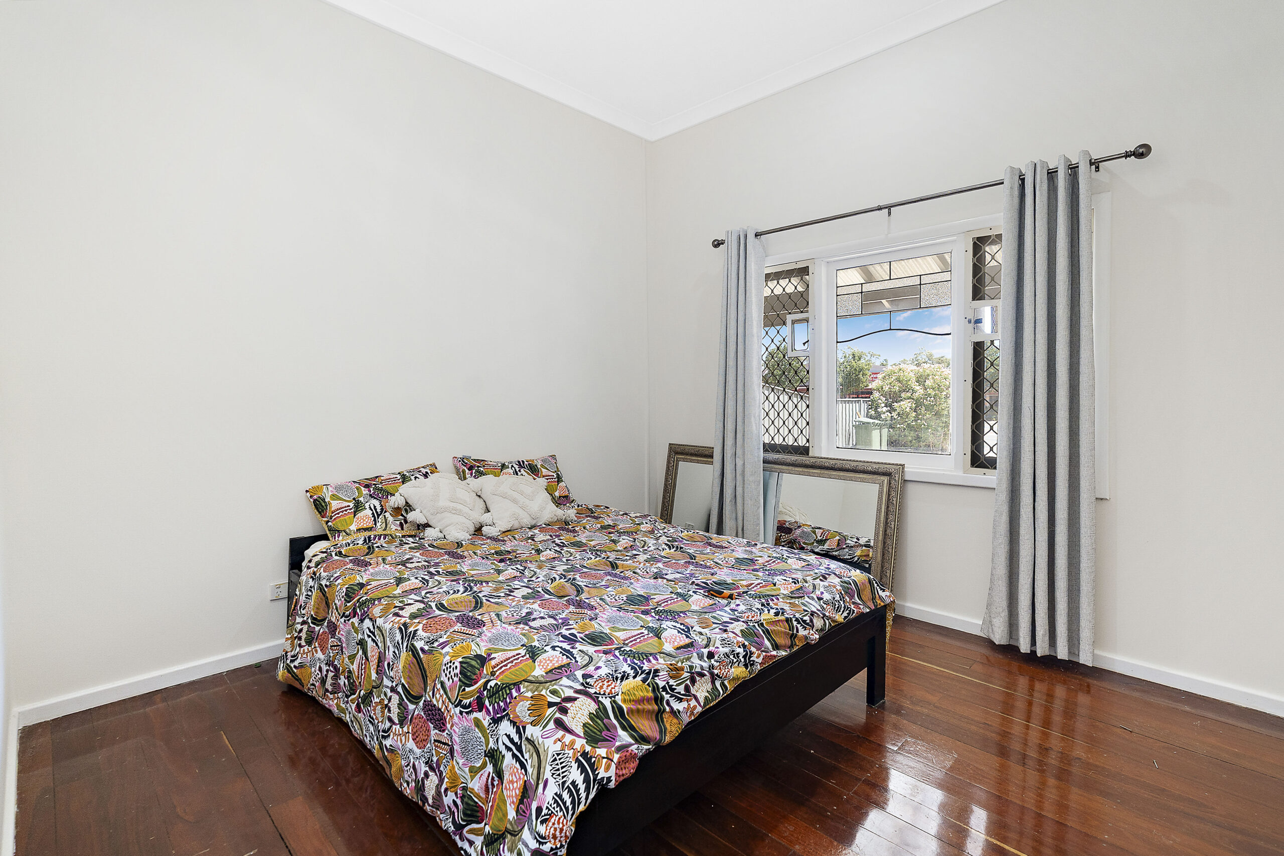 Home for Sale in Byford