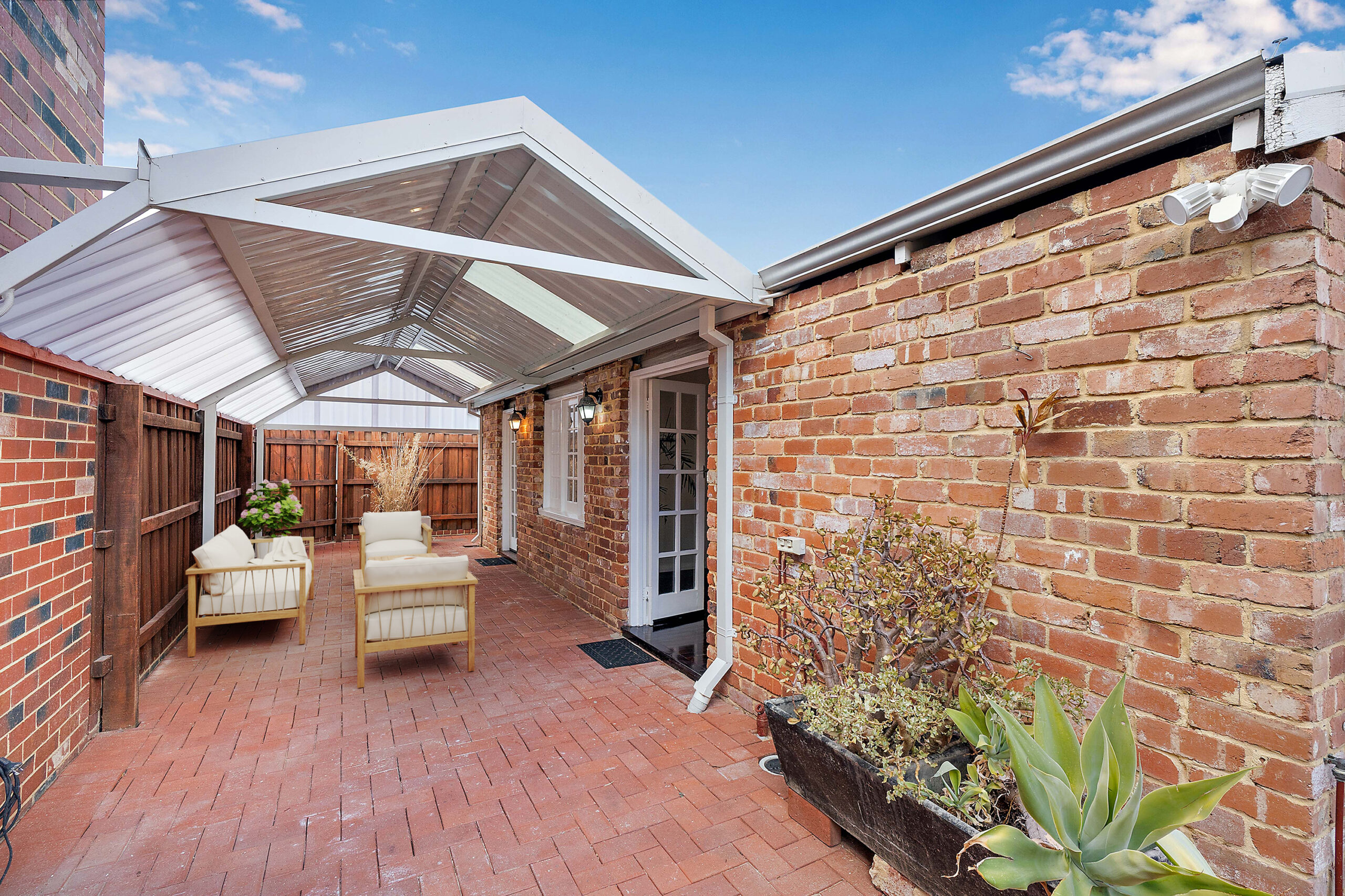 Home for rent in Victoria Park