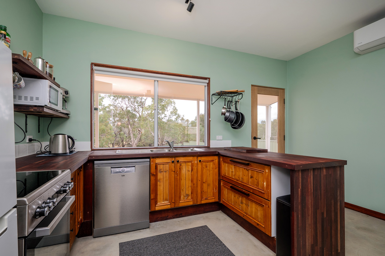 Home for Sale in Williams