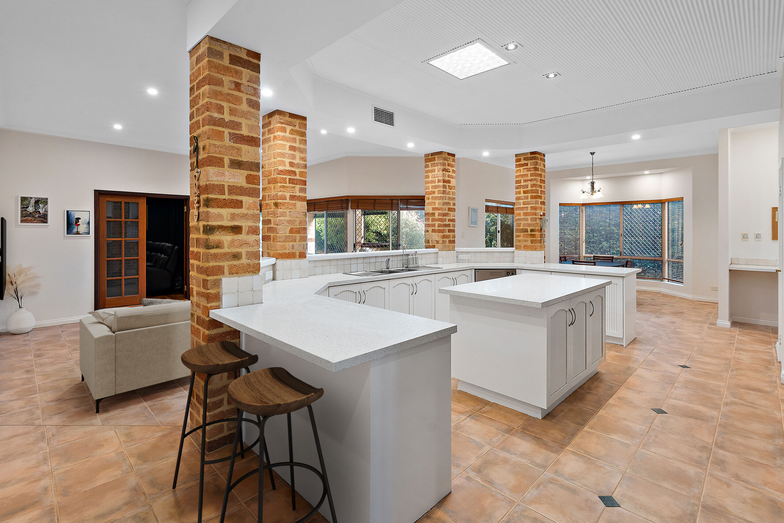 Home for Sale in Henley Brook