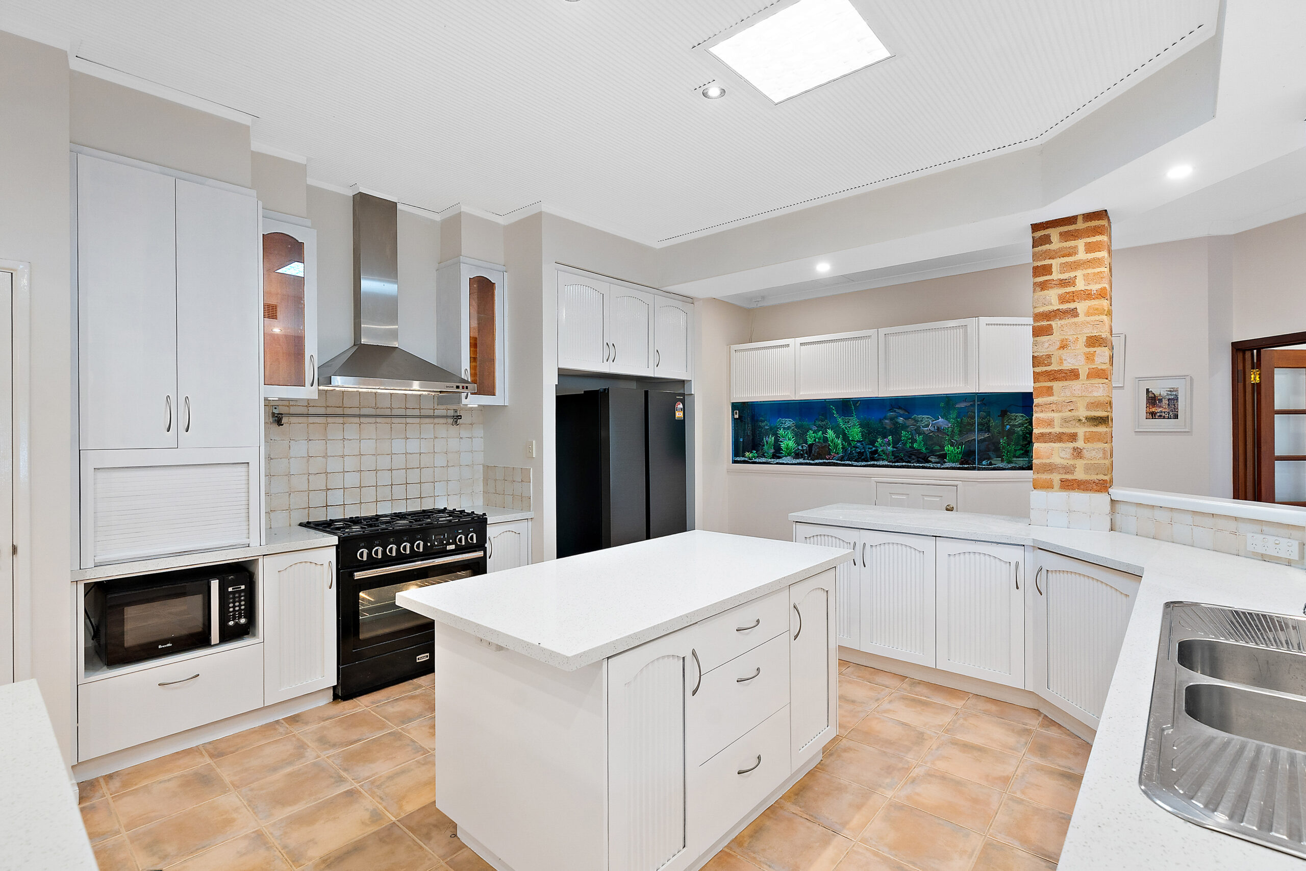 Home for Sale in Henley Brook