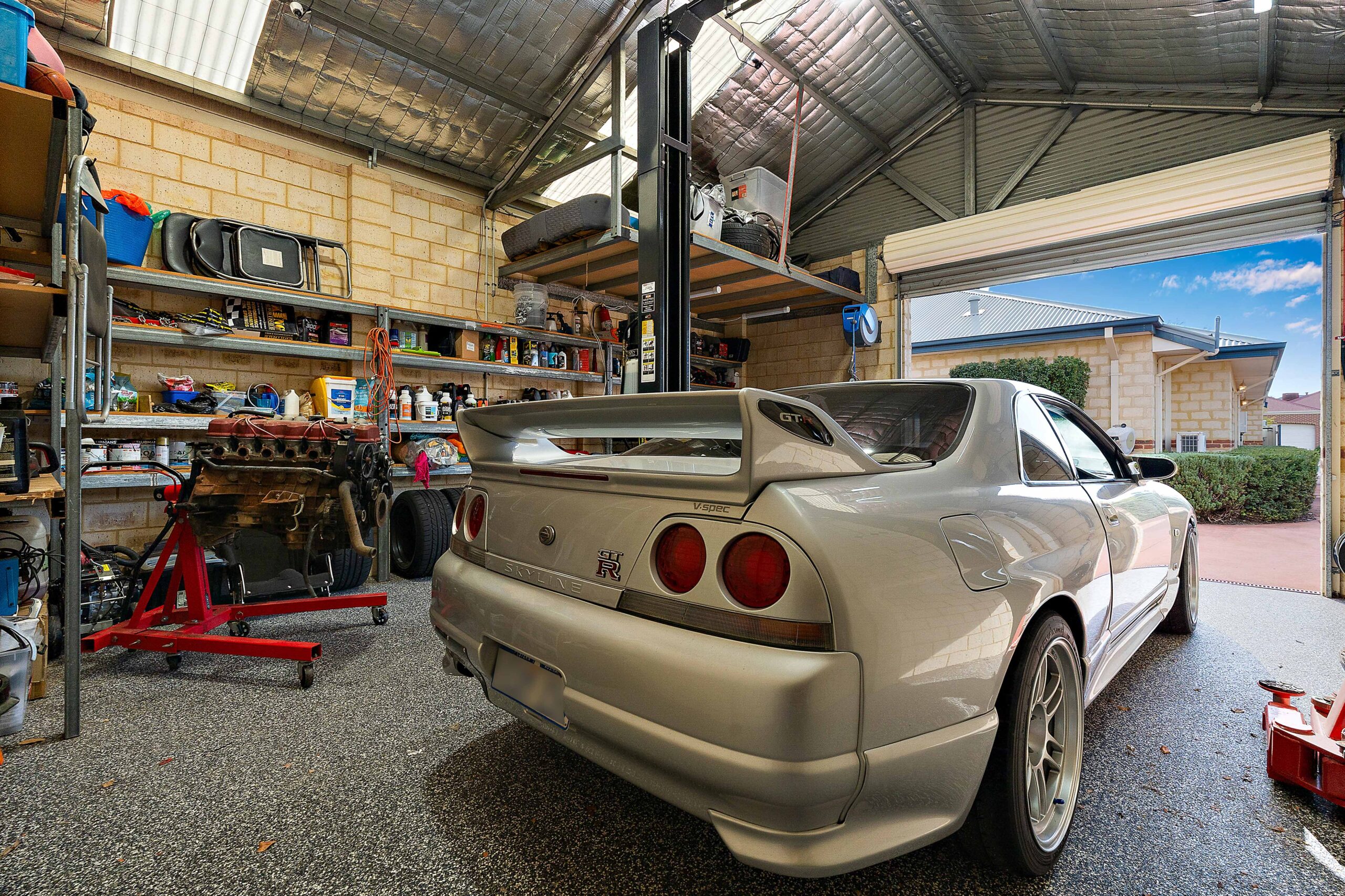 Home for Sale in Henley Brook