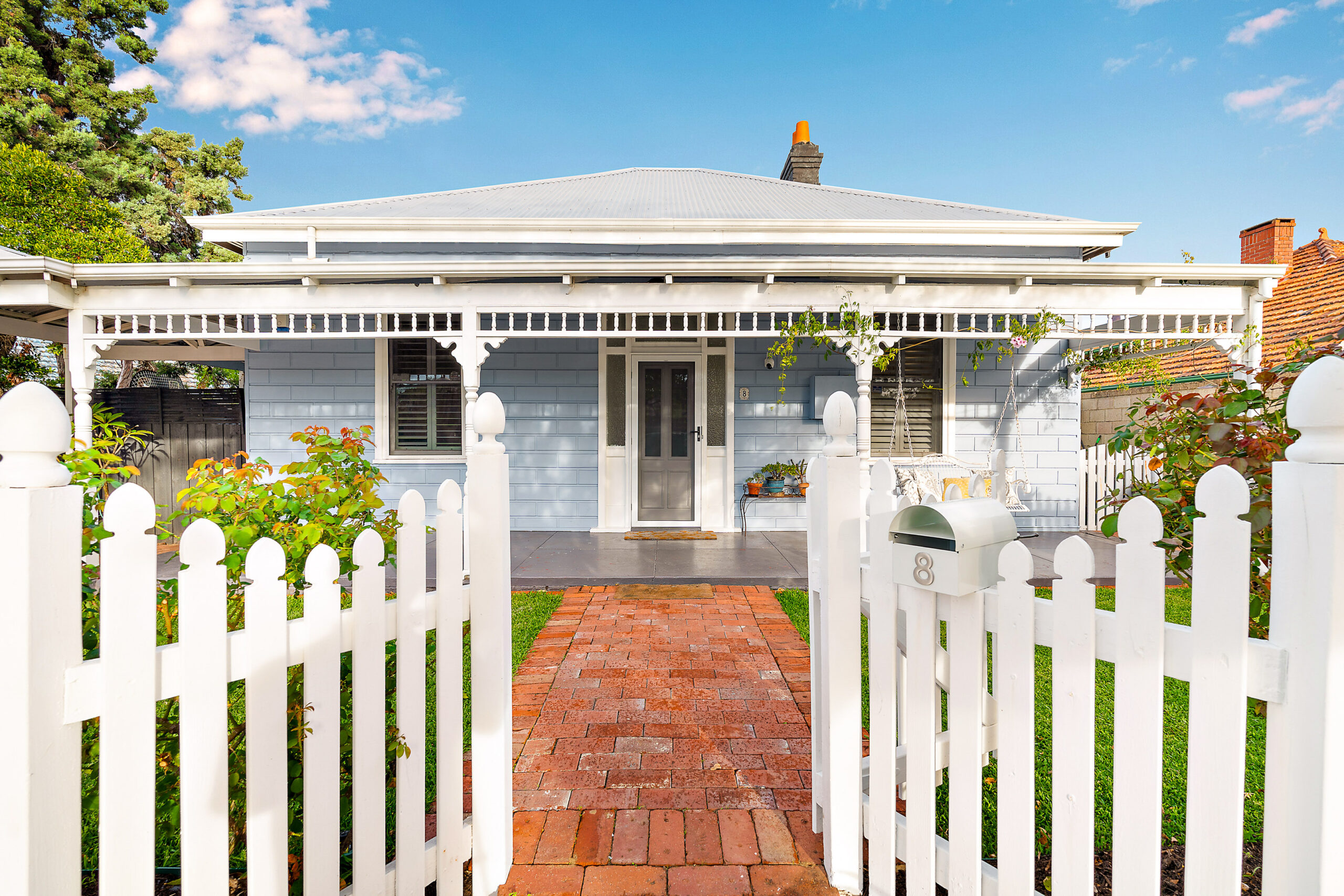 Home For Sale in Victoria Park