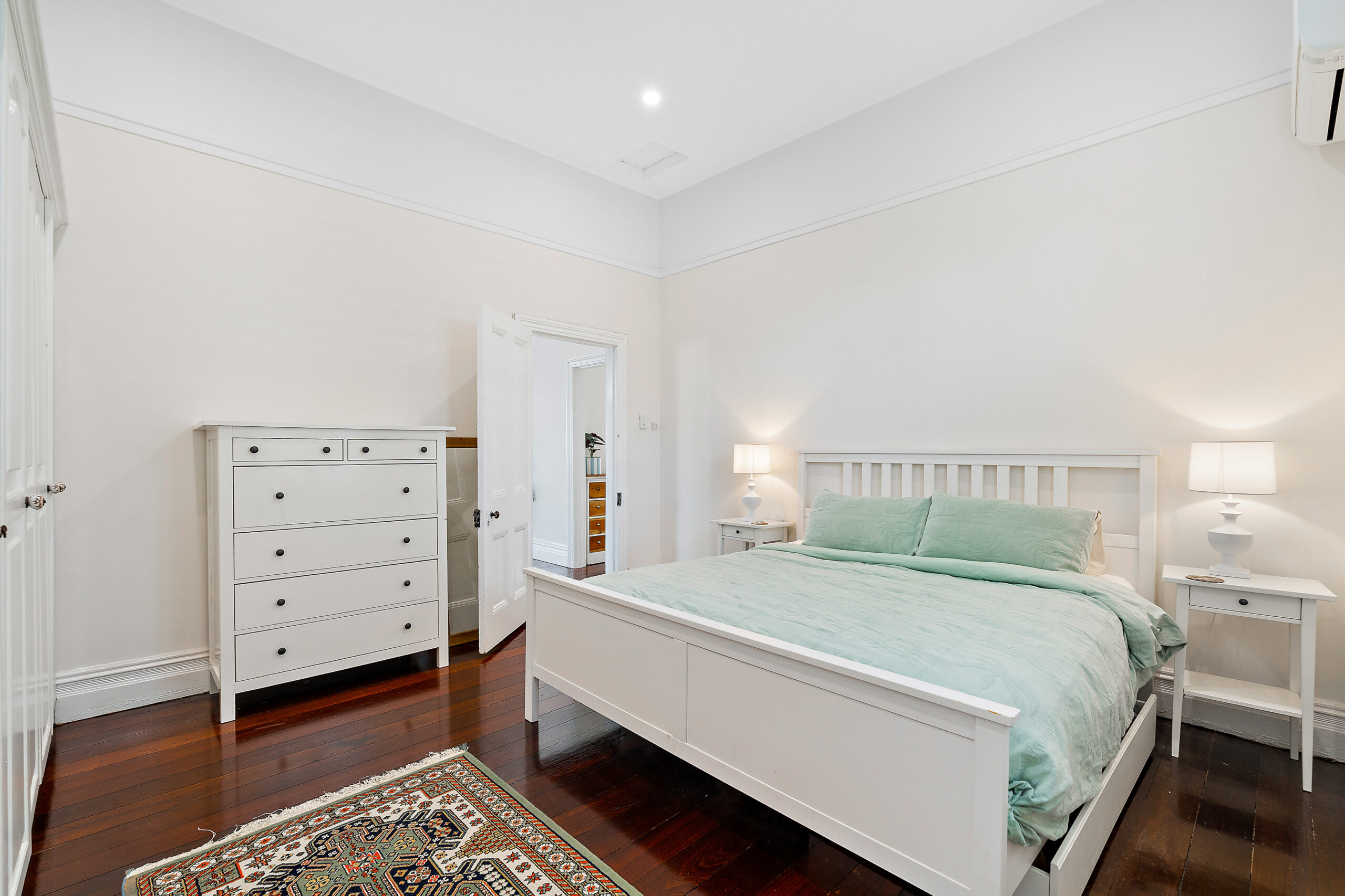 Home For Sale in Victoria Park