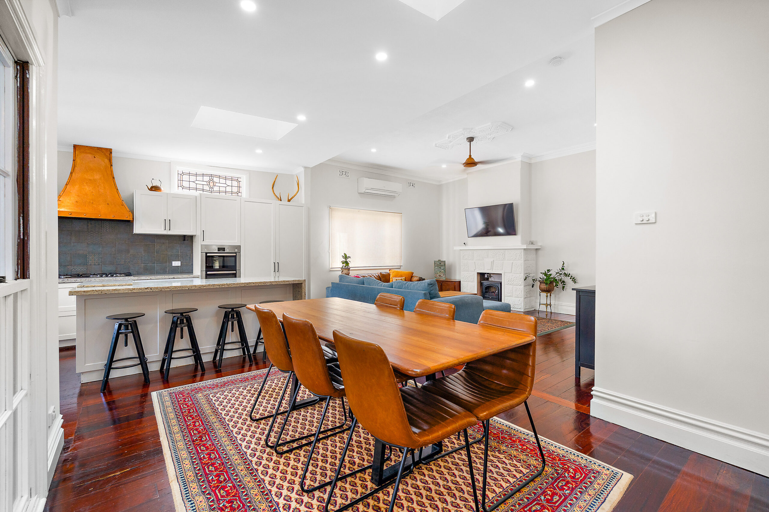 Home For Sale in Victoria Park