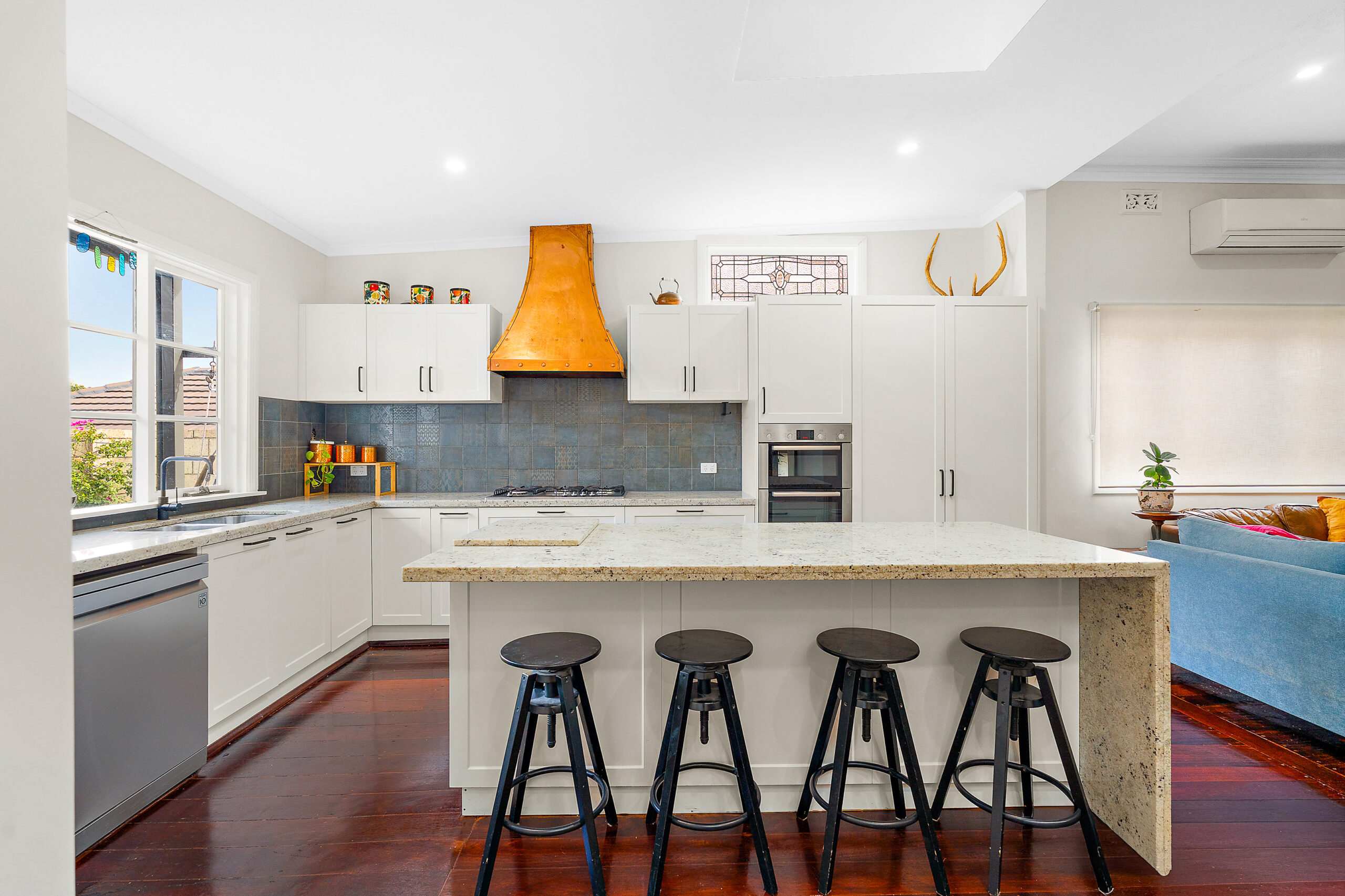 Home For Sale in Victoria Park