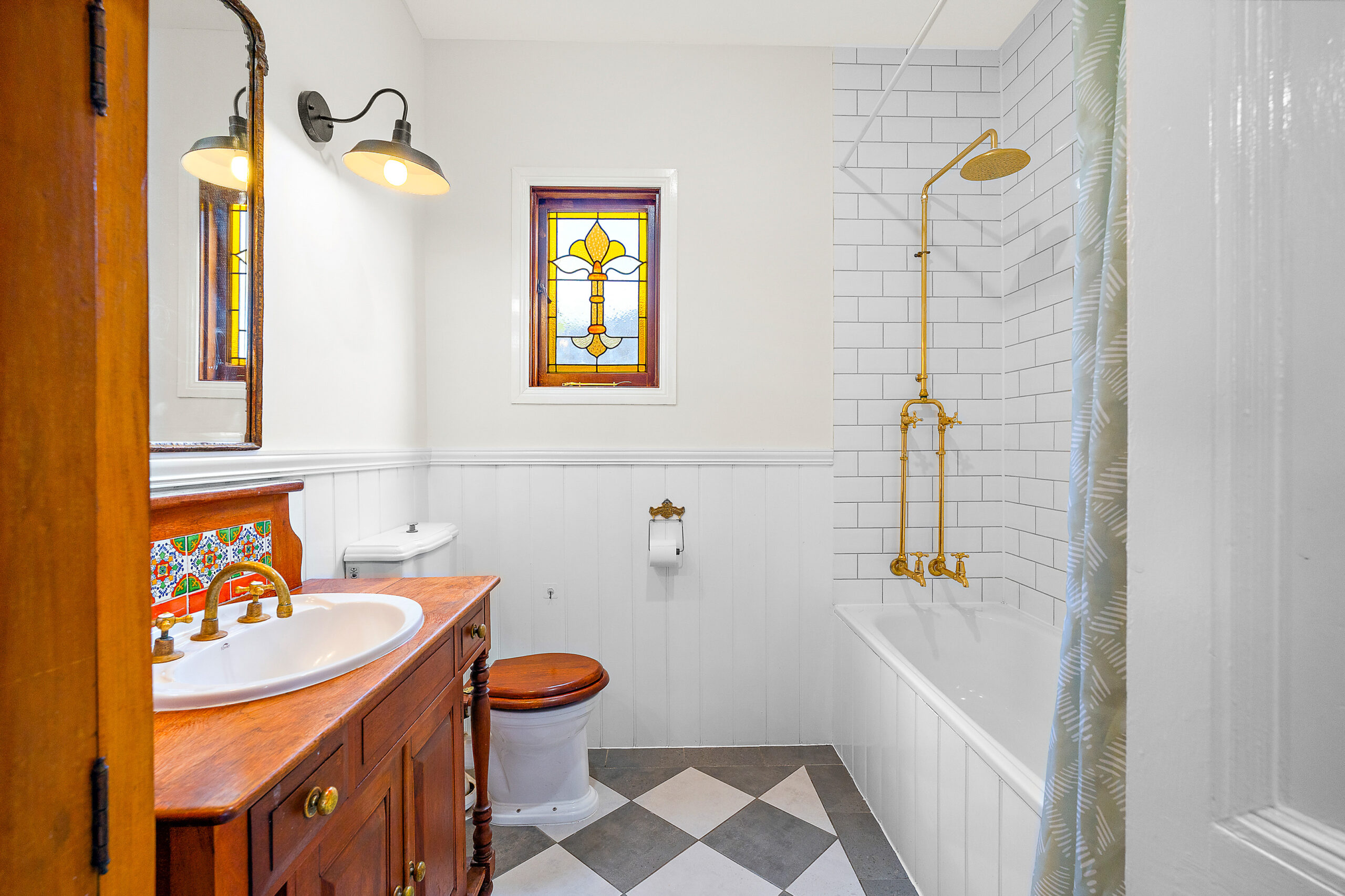 Home For Sale in Victoria Park