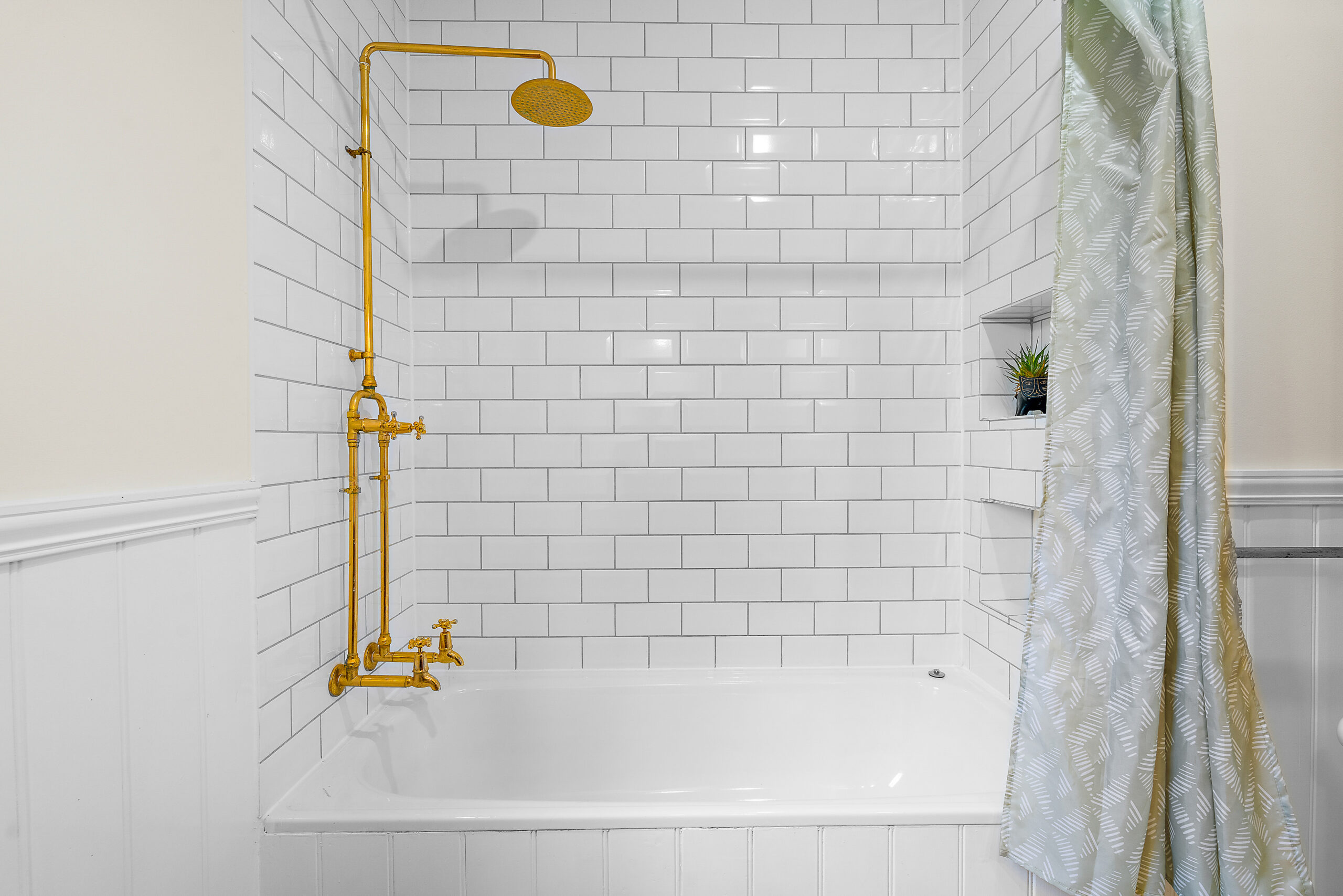 Home For Sale in Victoria Park