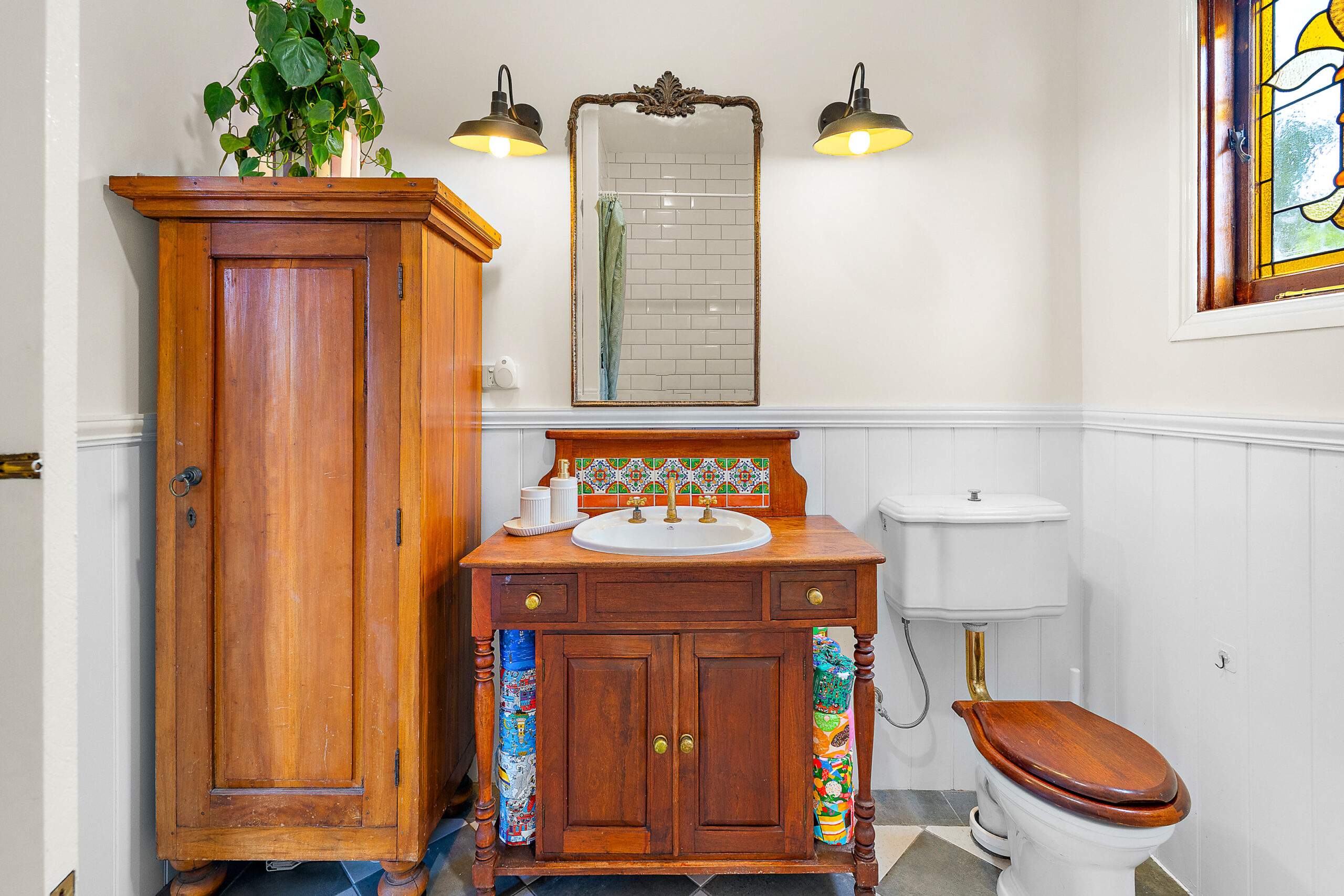 Home For Sale in Victoria Park