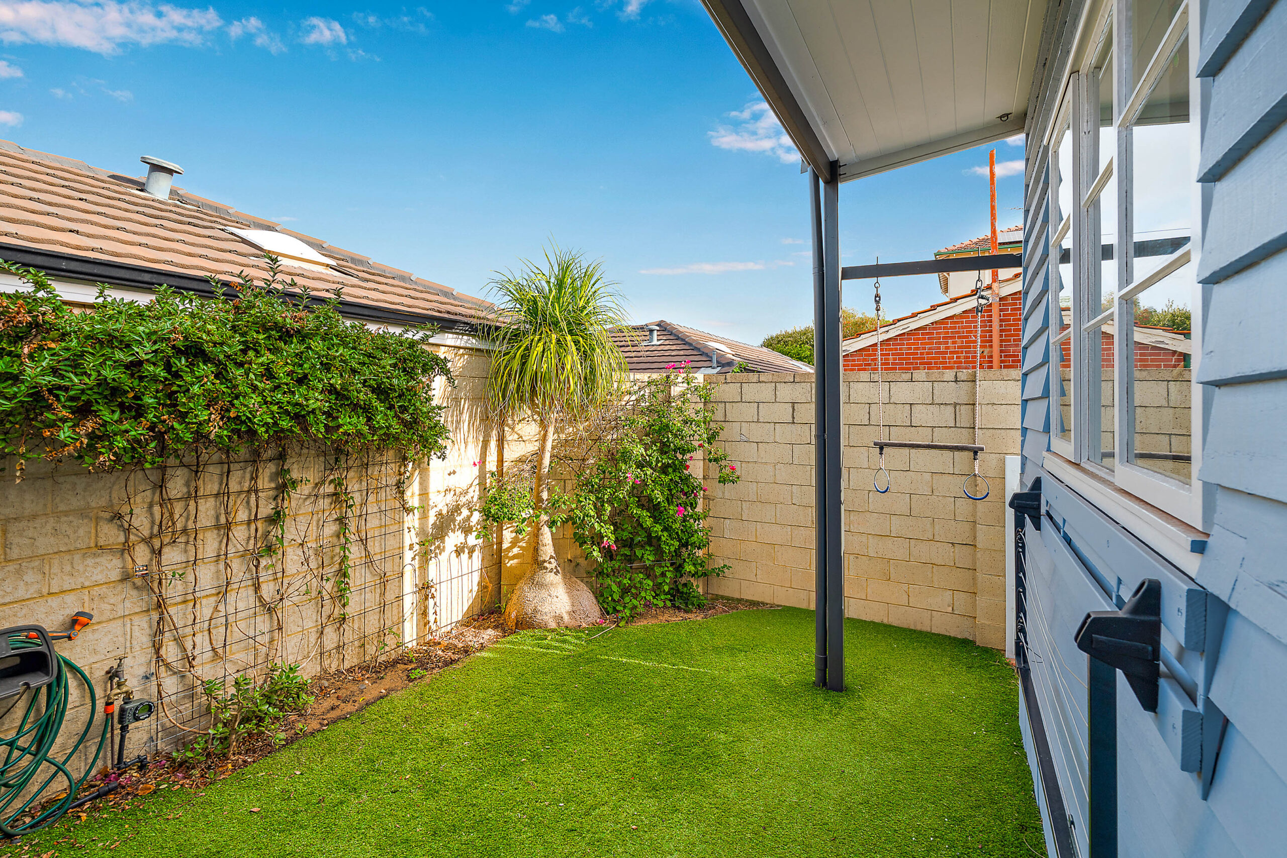 Home For Sale in Victoria Park