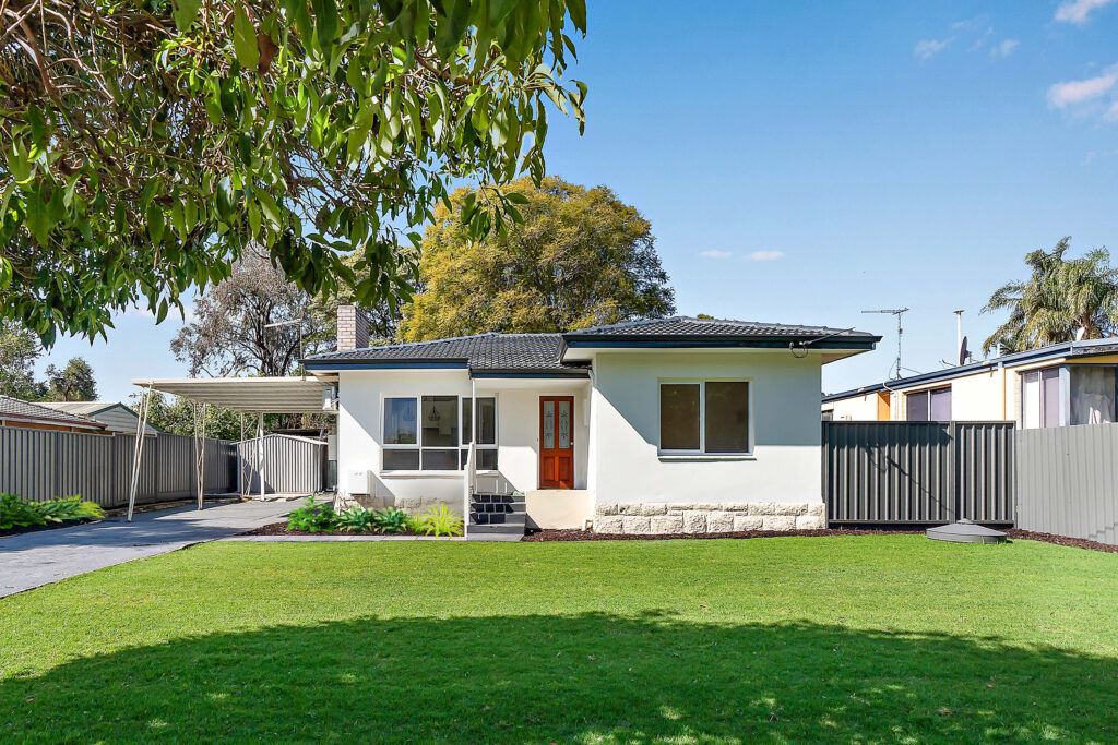 House for Sale Kelmscott