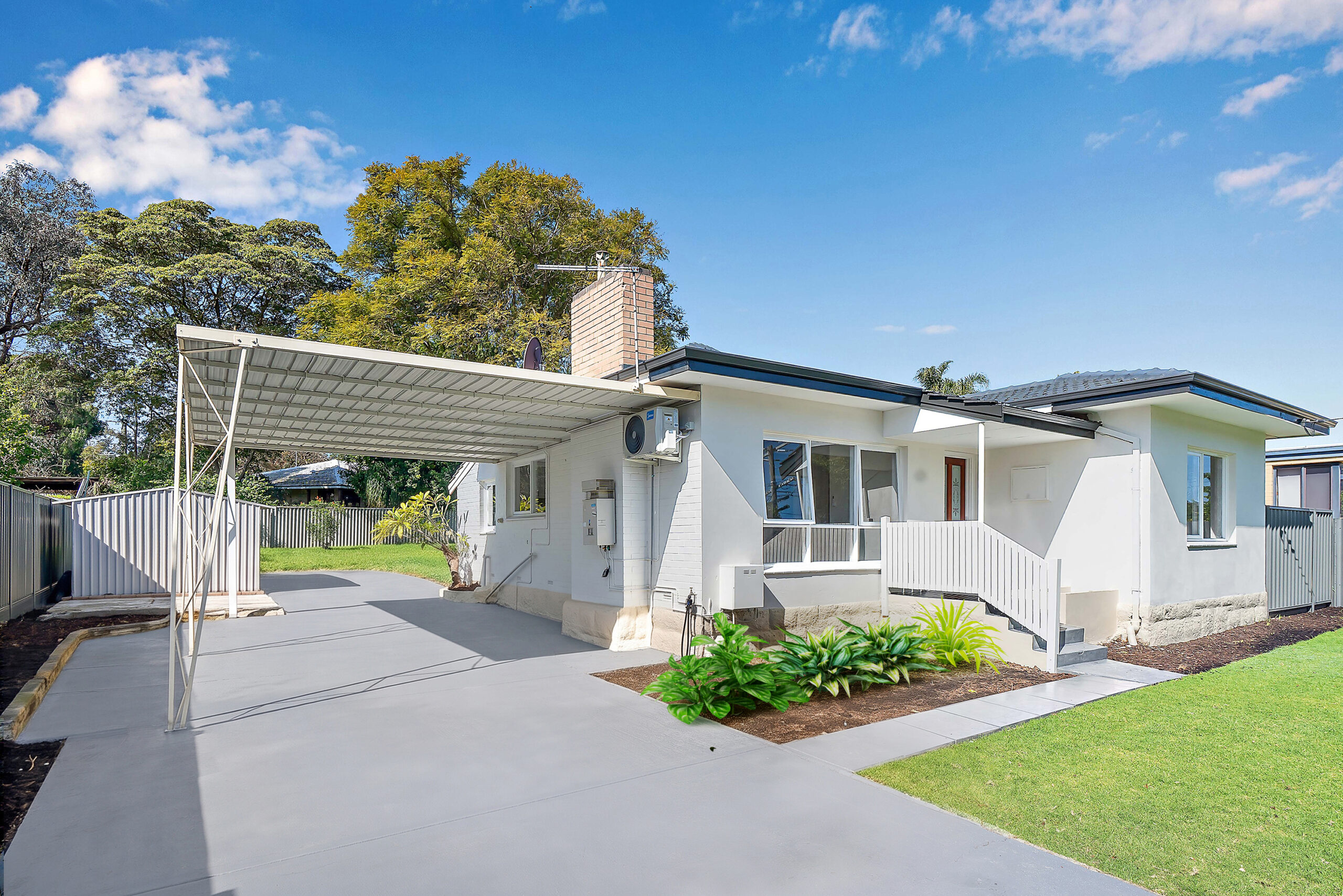 House for Sale Kelmscott