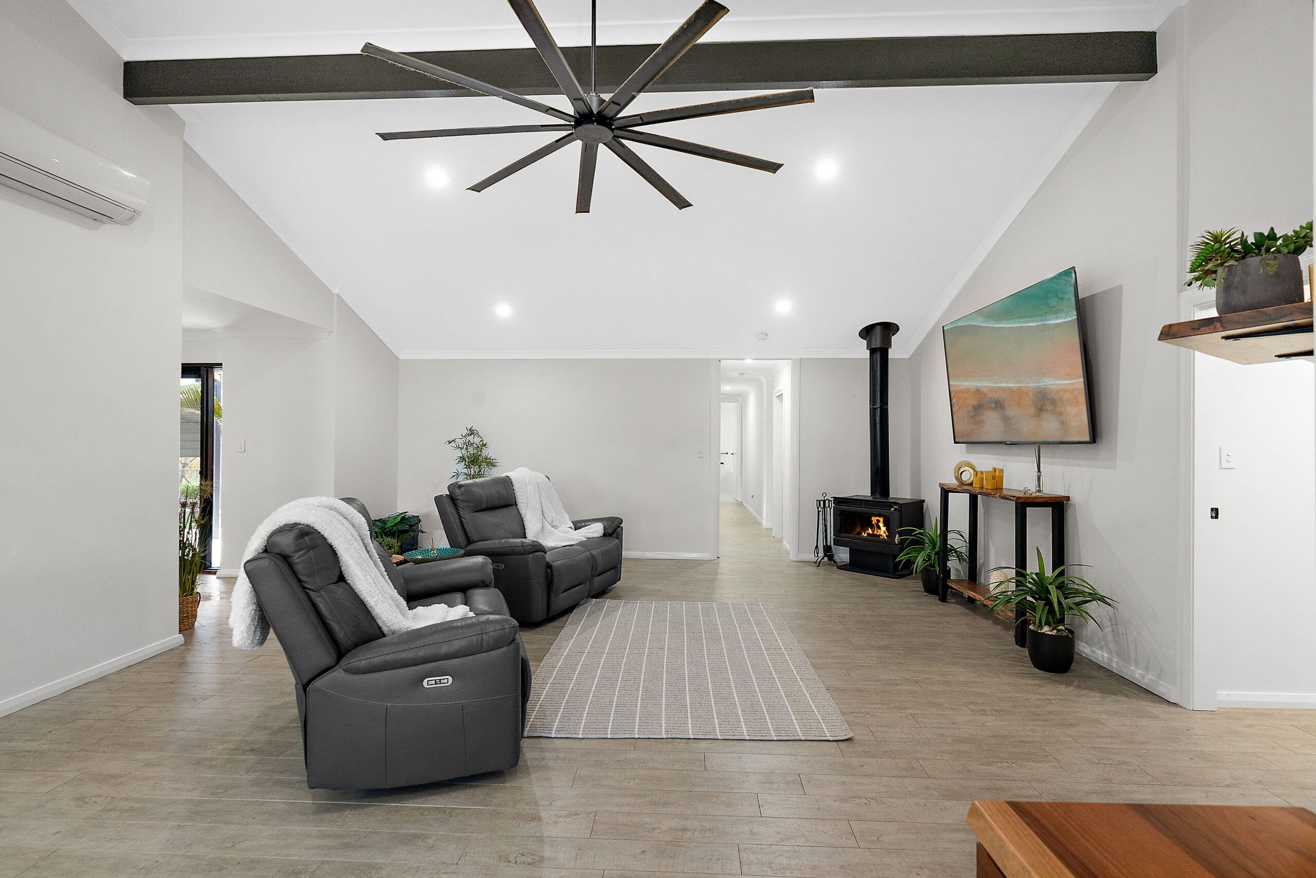 House for Sale in Upper Swan