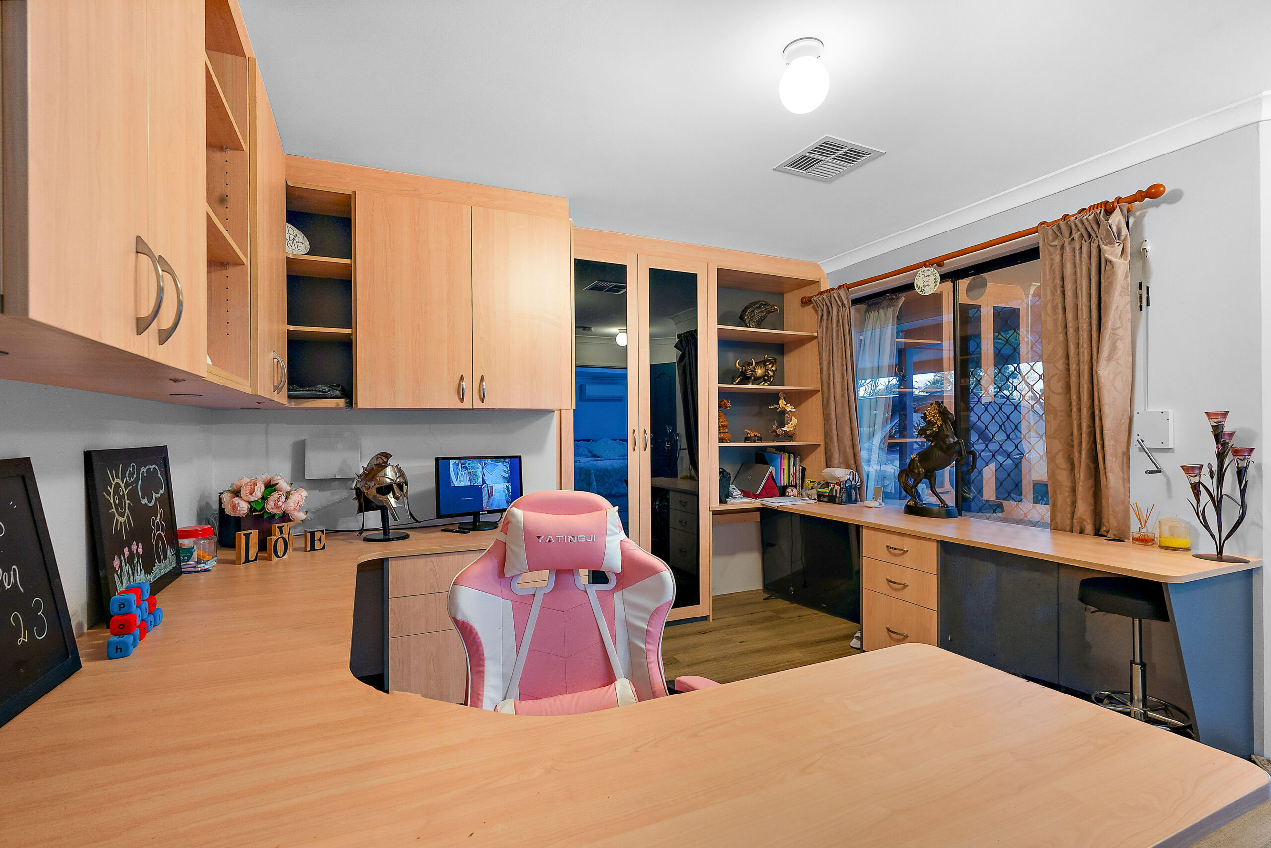 House for sale in Gosnells