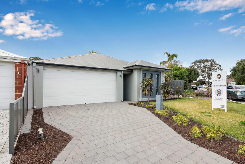 House for Sale in Craigie