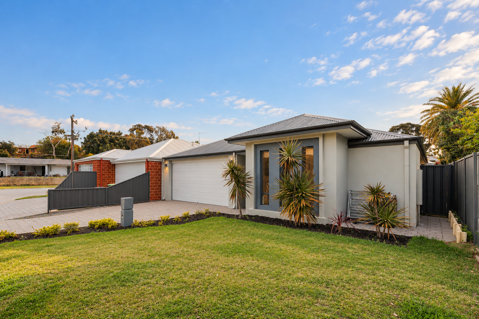 House for Sale in Craigie